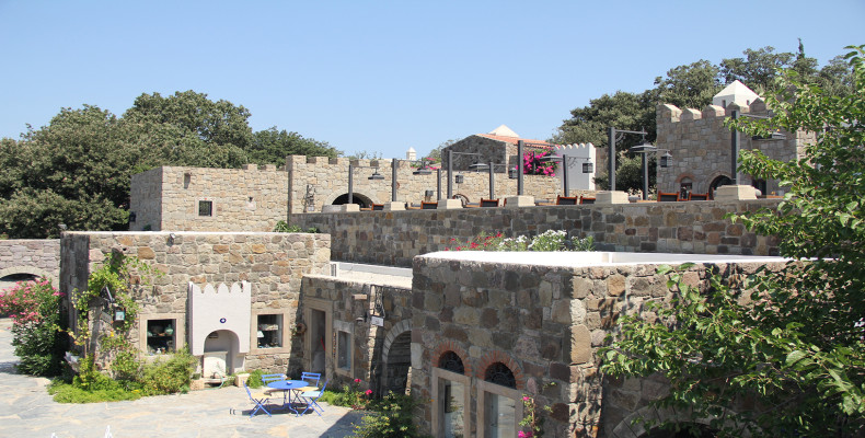 دهکده فرهنگی و هنری دیبک‌لی‌هان بدروم