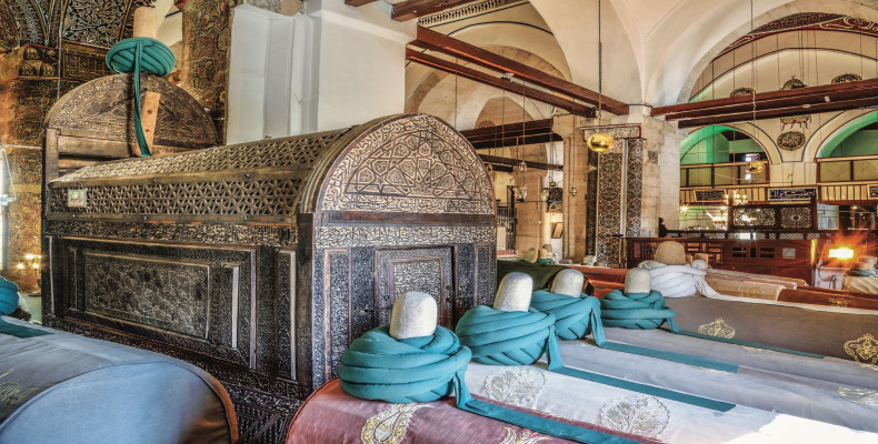 آرامگاه مولانا در قونیه