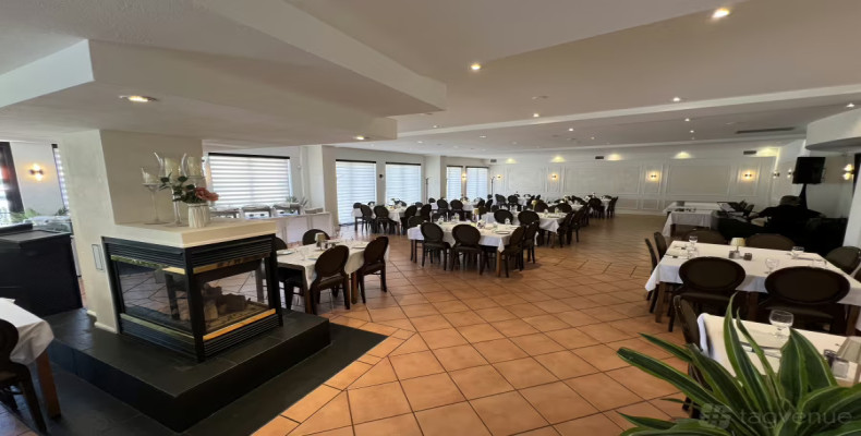 Zaffron Restaurant در تورنتو