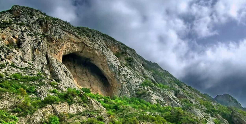 غار اسپهبدان