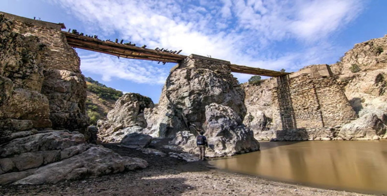 پل قلاتاسیان سردشت