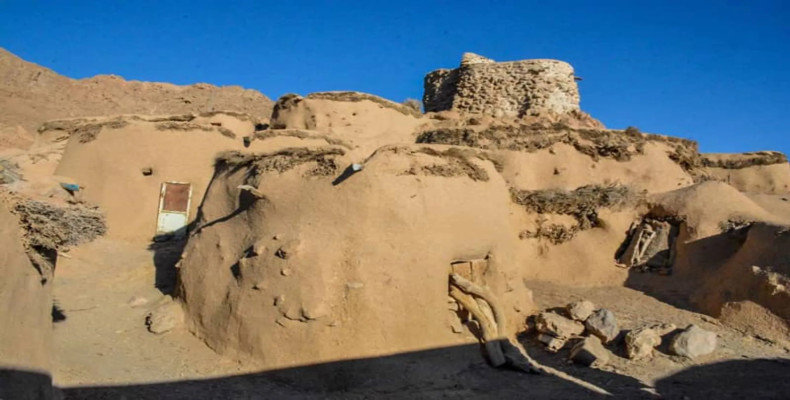 جاذبه ‌های تاریخی و طبیعی روستا