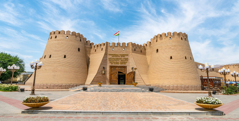 راهنمای سفر به تاجیکستان و ارگ خجند (Khojand Citadel)
