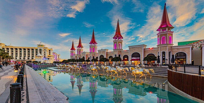 سرزمین افسانه‌ها آنتالیا