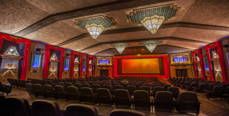 Vista Theatre؛ سفری به دوران طلایی سینما