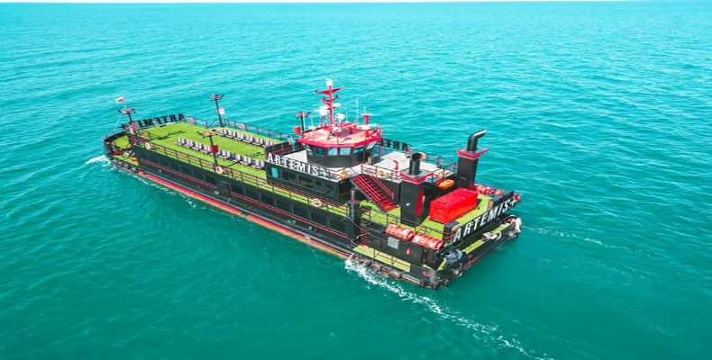 کشتی آرتمیس از کشتی های تفریحی کیش