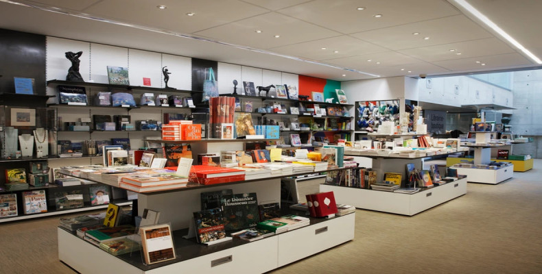 کافه و فروشگاه ؛ طبقه منفی یک (Level -1) موزه اورانژری پاریس