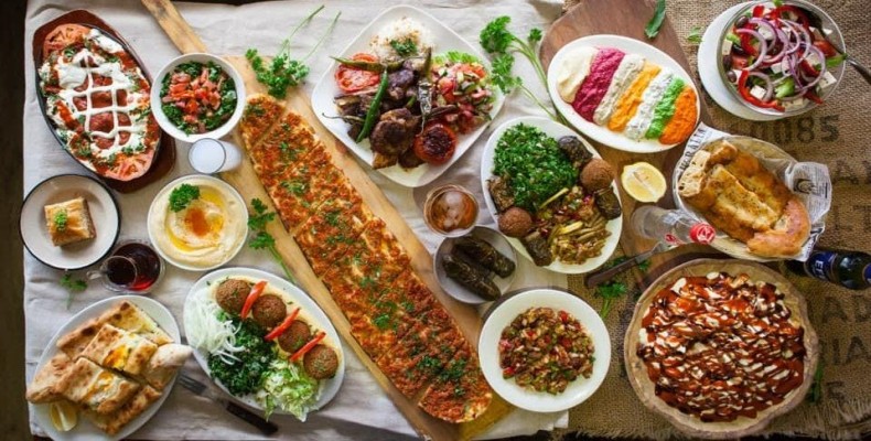 غذاهای ترکی در آلانیا 