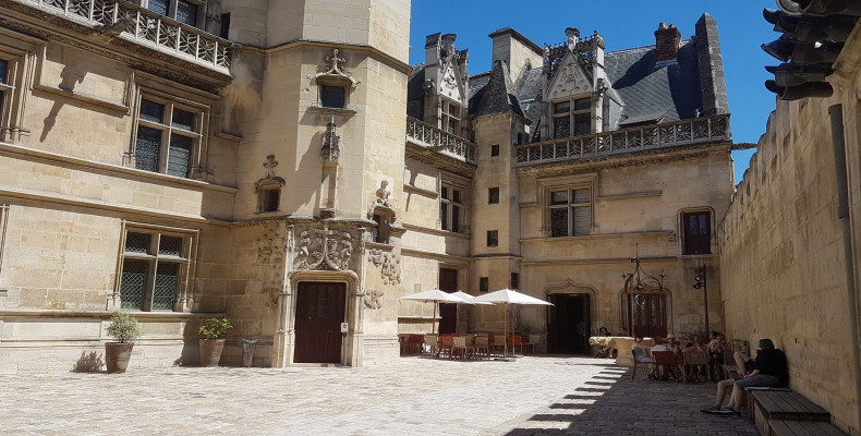 تاریخچه موزه کلونی پاریس