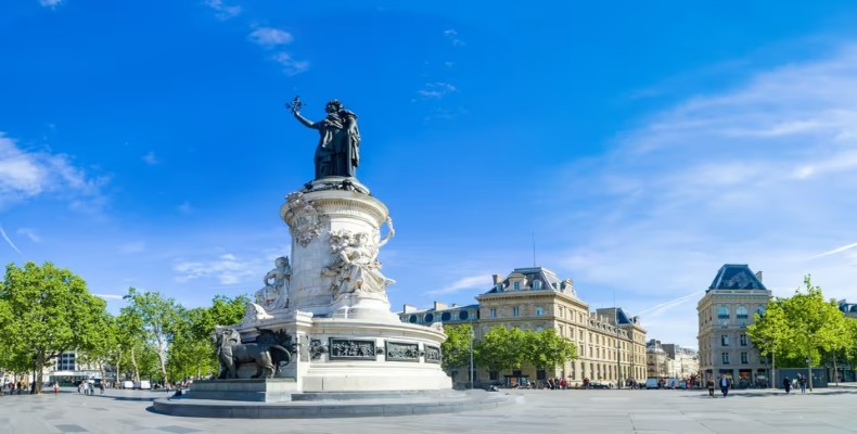 میدان رپوبلیک (Place de la République) پاریس