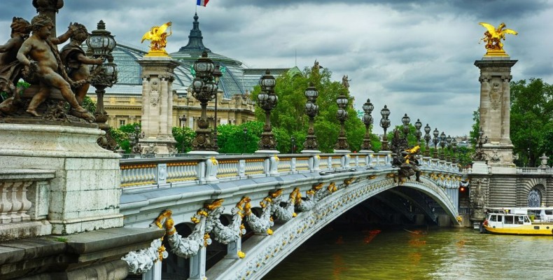 معماری پل آلکساندر سوم پاریس