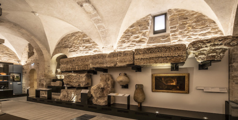 بخش قرون وسطی و رنسانس (زیرزمین) موزه تاریخ