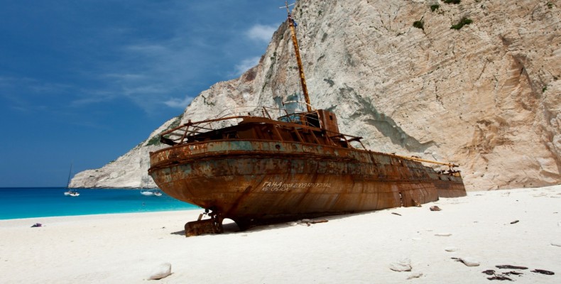 کشتی های به گل نشسته معروف جهان