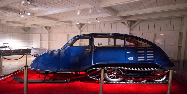 ماشین برف‌پیمای کانادایی؛ یکی از اختراعات جالب و تاریخی در حقایق جالب درباره کانادا